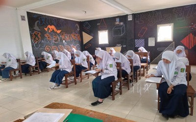 Kegiatan Belajar dan Mengajar MTS NURUL HUDA MOGA